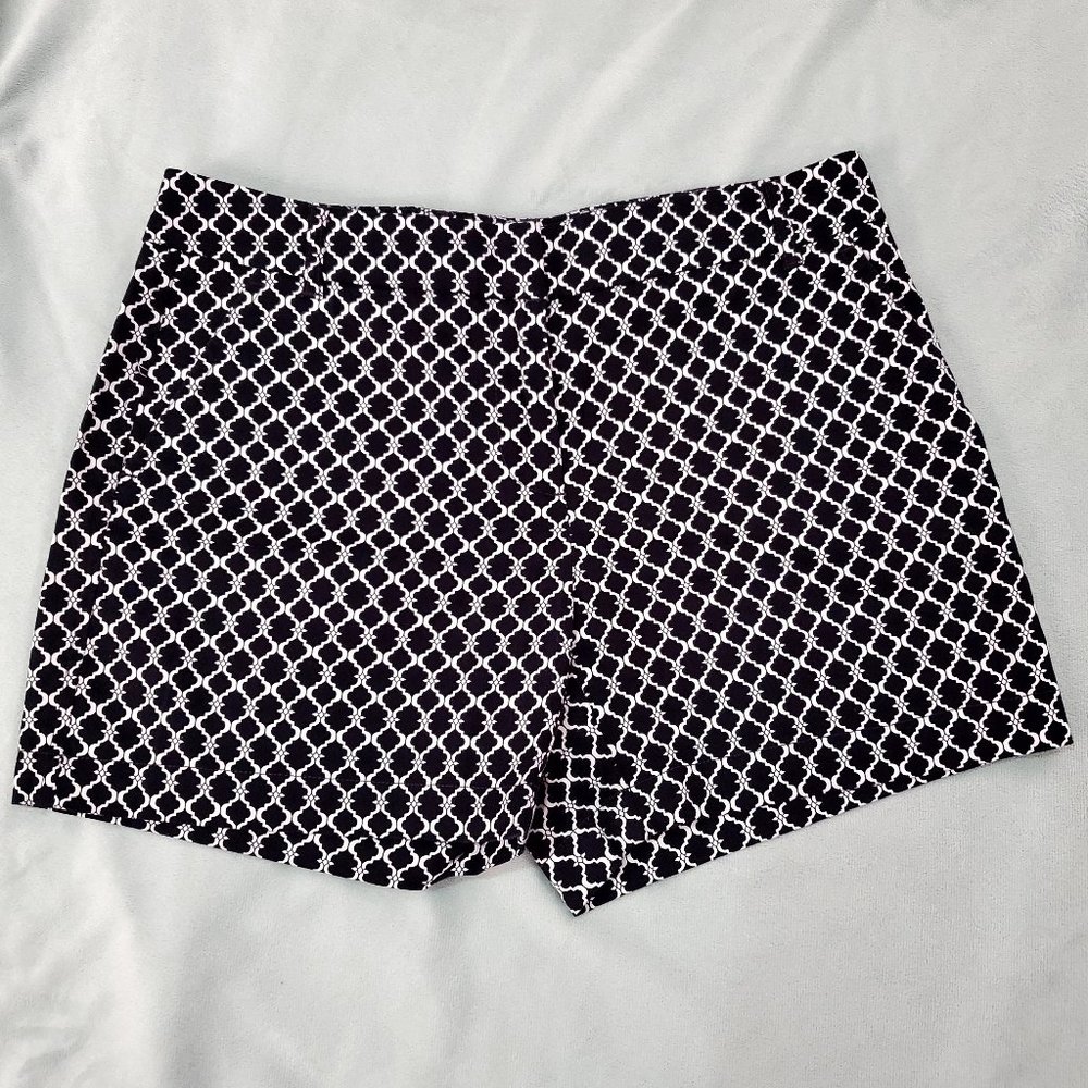 Counterparts Geo Print Shorts Black & White Size 4